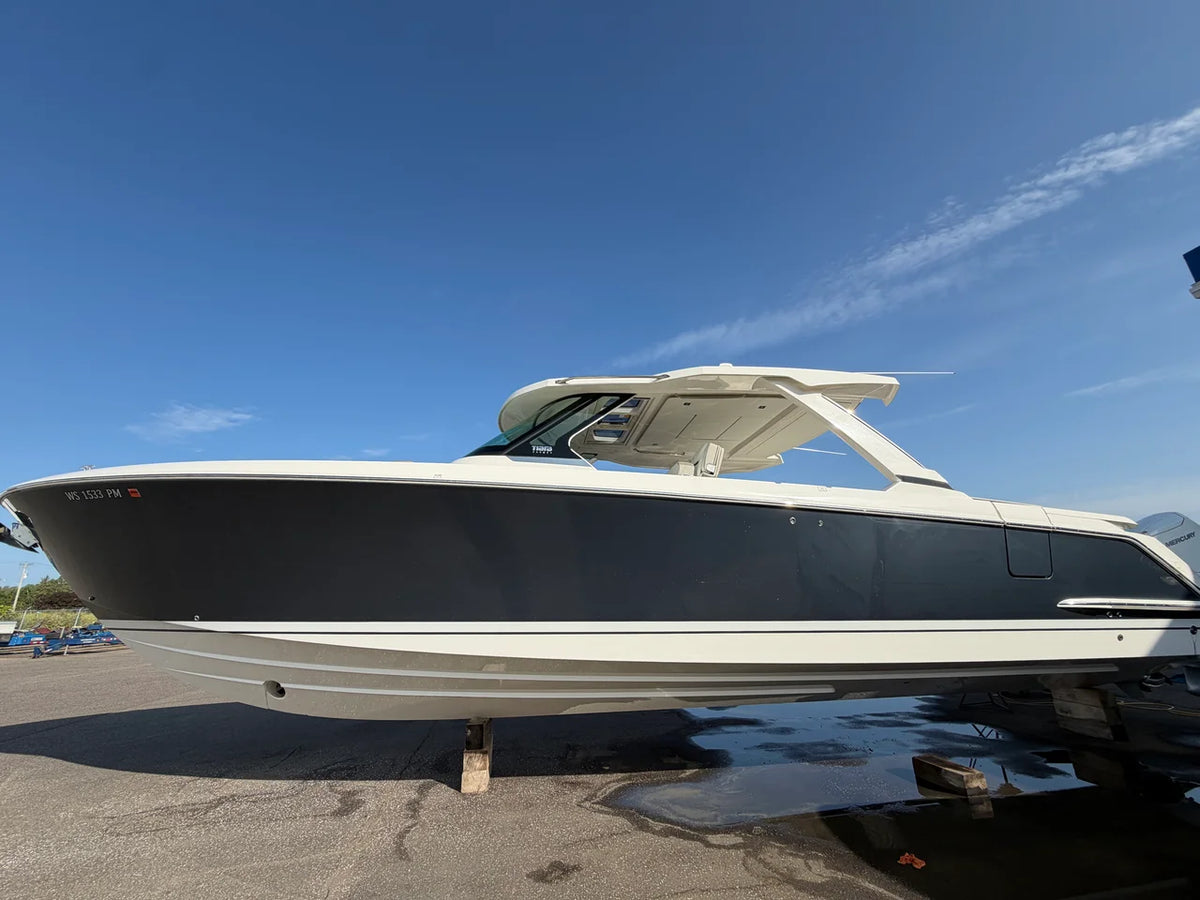 2022 Tiara Yachts 43 LS 43.0 feet, Excelsior, Minnesota #1