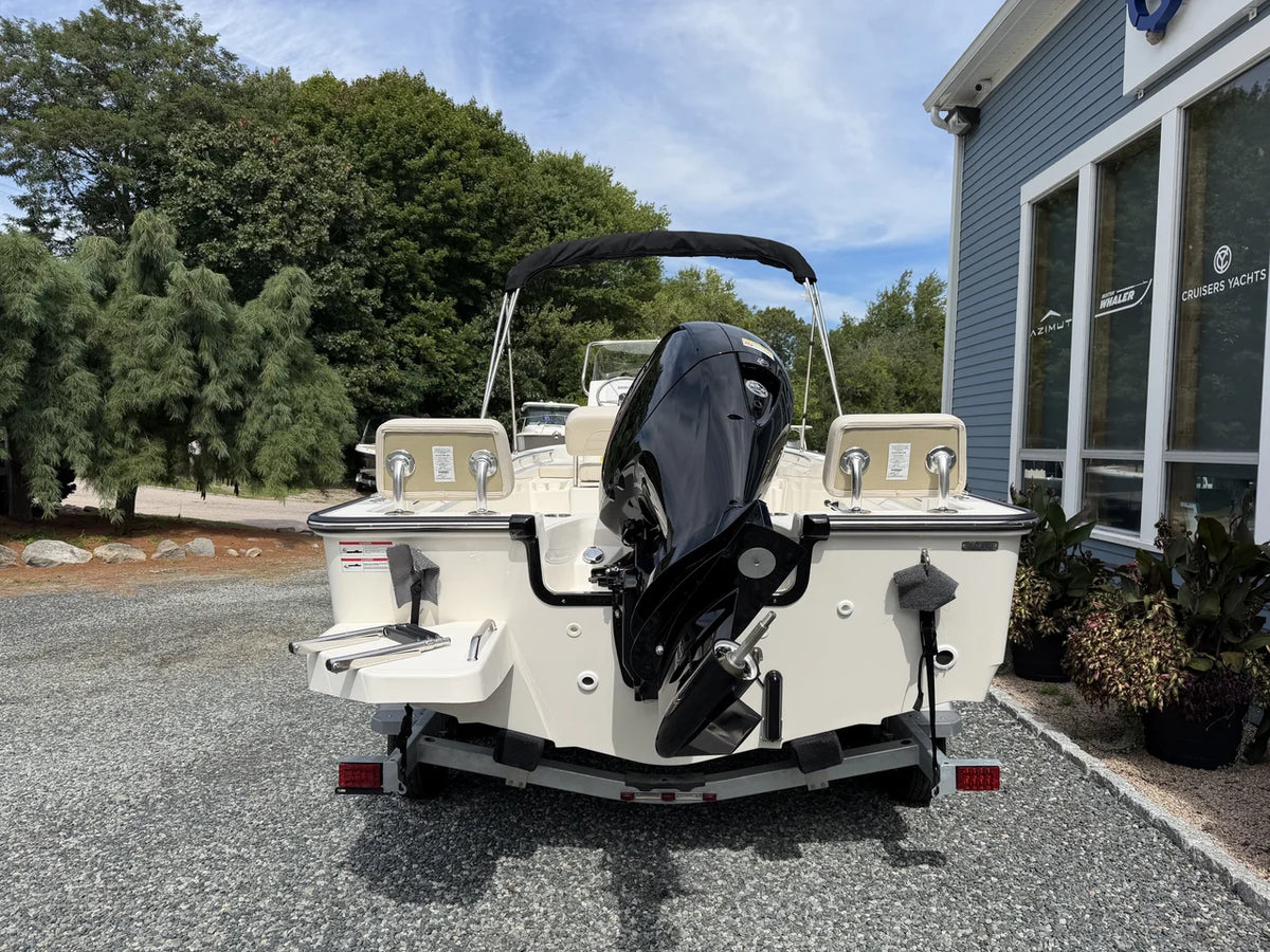 2027 Boston Whaler 190 Montauk 19.0 feet, Wakefield, RI #3