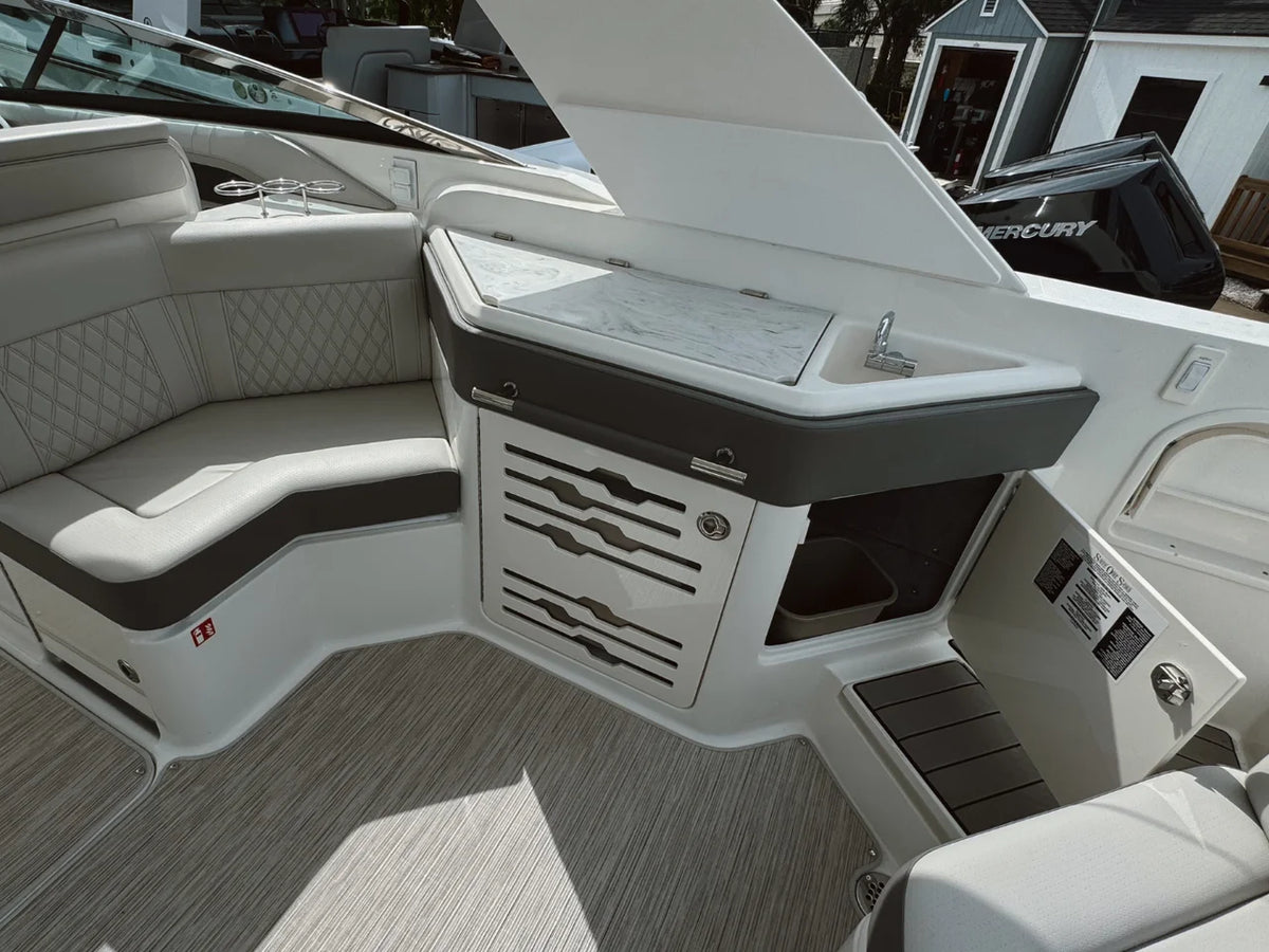 2026 Sea Ray SLX 310 Outboard 31.0 feet, Jupiter, Florida #10