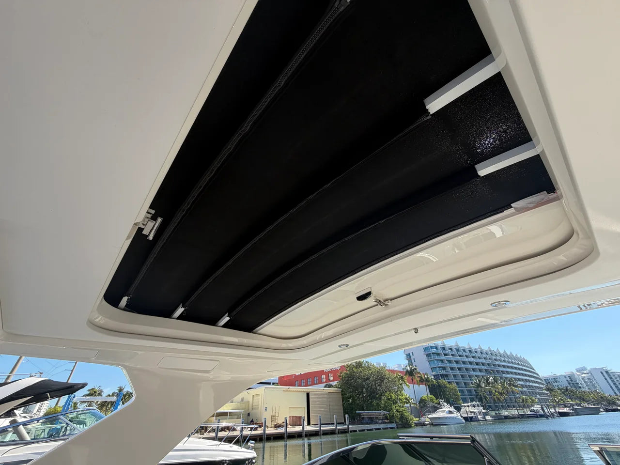 2023 Sea Ray 350 SLX OB 38.0 feet, North Miami, FL #59