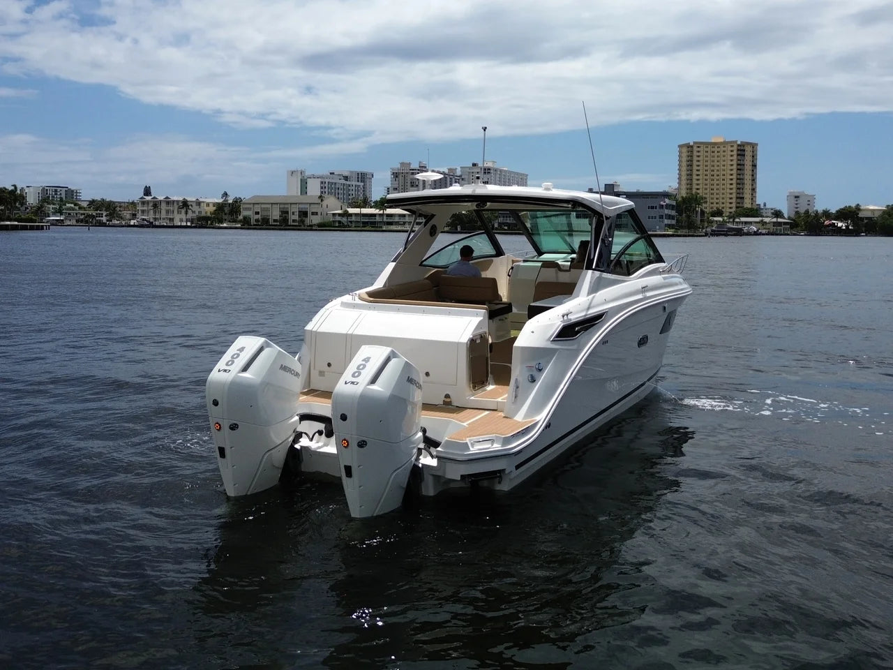 2026 Sea Ray Sundancer 320 Outboard 32.0 feet, Miami, FL #7
