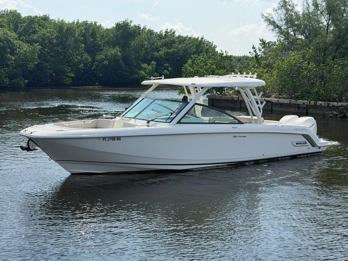 2017 Boston Whaler 320 VANTAGE 32.0 feet, Key Largo, FL #7