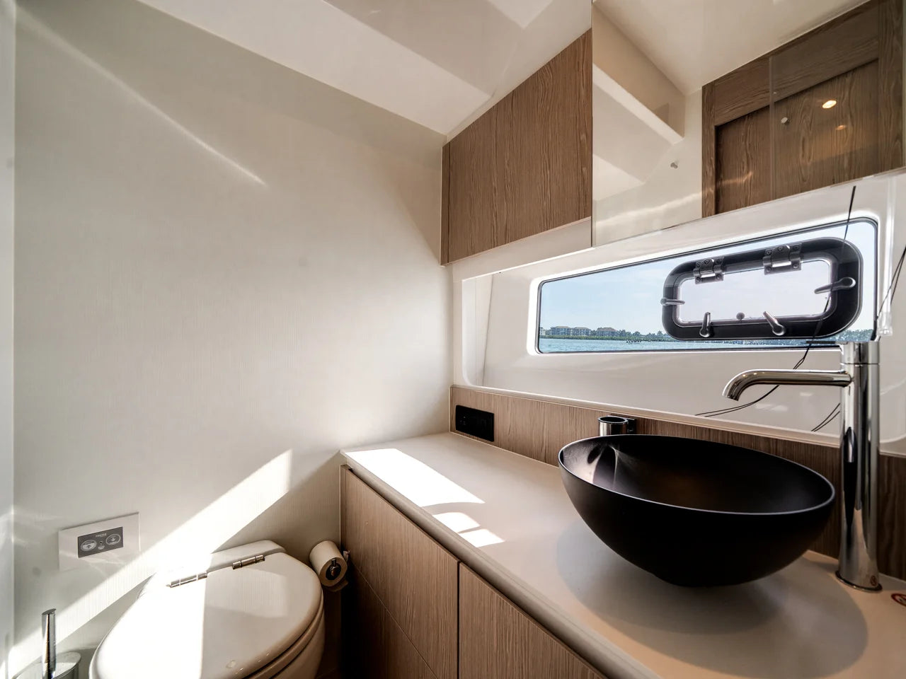 2024 Azimut 53 FLY 53.0 feet, Naples, Florida #43