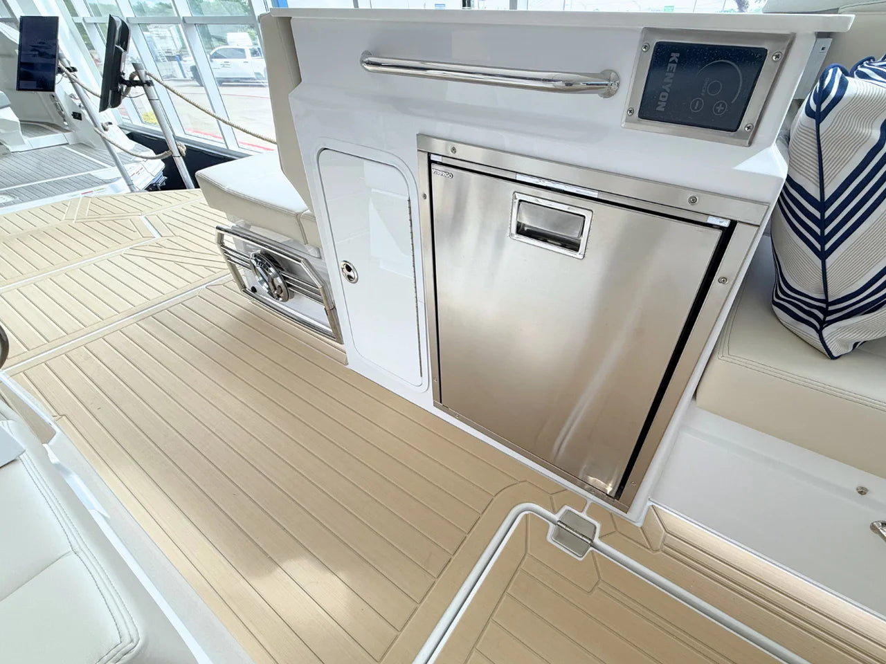 2026 Cruisers Yachts 34 GLS 34.0 feet, Lewisville, TX #19