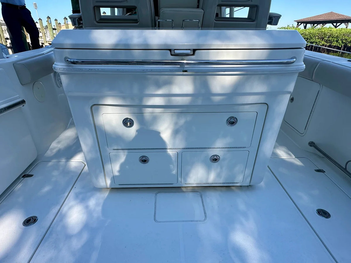 2021 Boston Whaler 330 OUTRAGE 33.0 feet, Fort Myers, FL #14