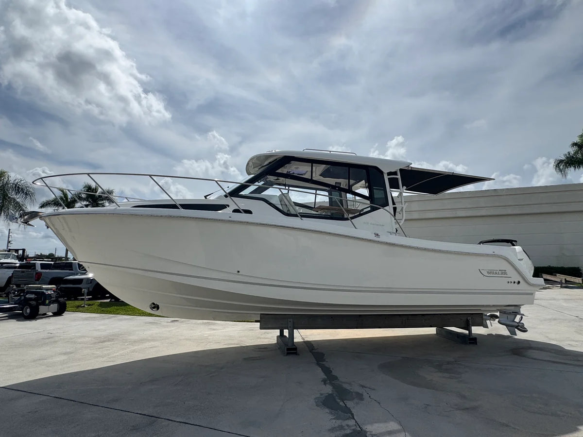 2026 Boston Whaler 325 CONQUEST 32.0 feet, Stuart, Florida #2