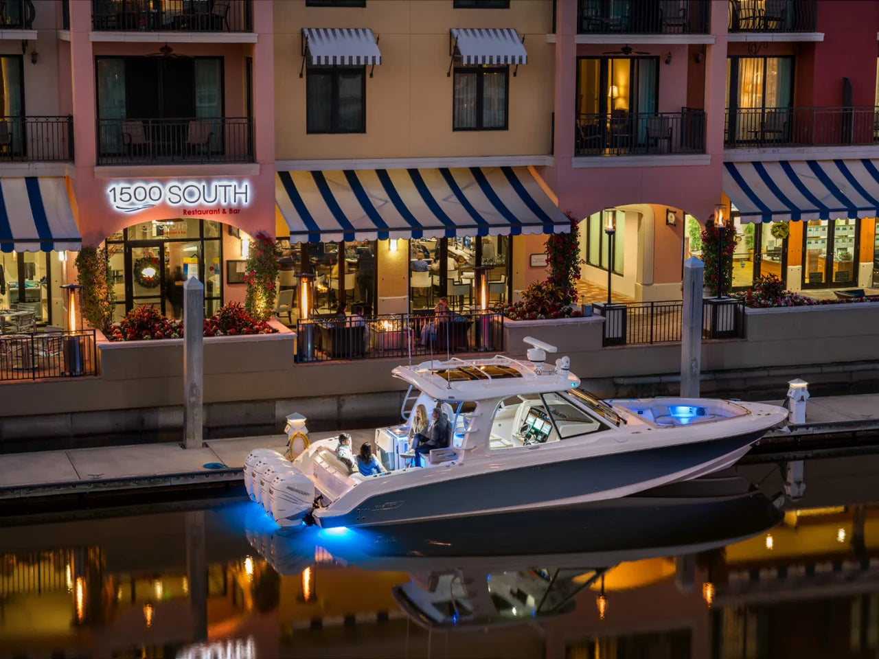2027 Boston Whaler 380 Realm 38.0 feet, Naples, Florida #6