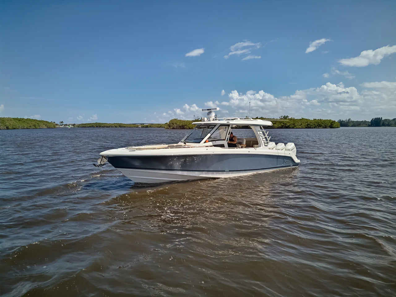 2025 Boston Whaler 350 REALM 35.0 feet, Stuart, Florida #2
