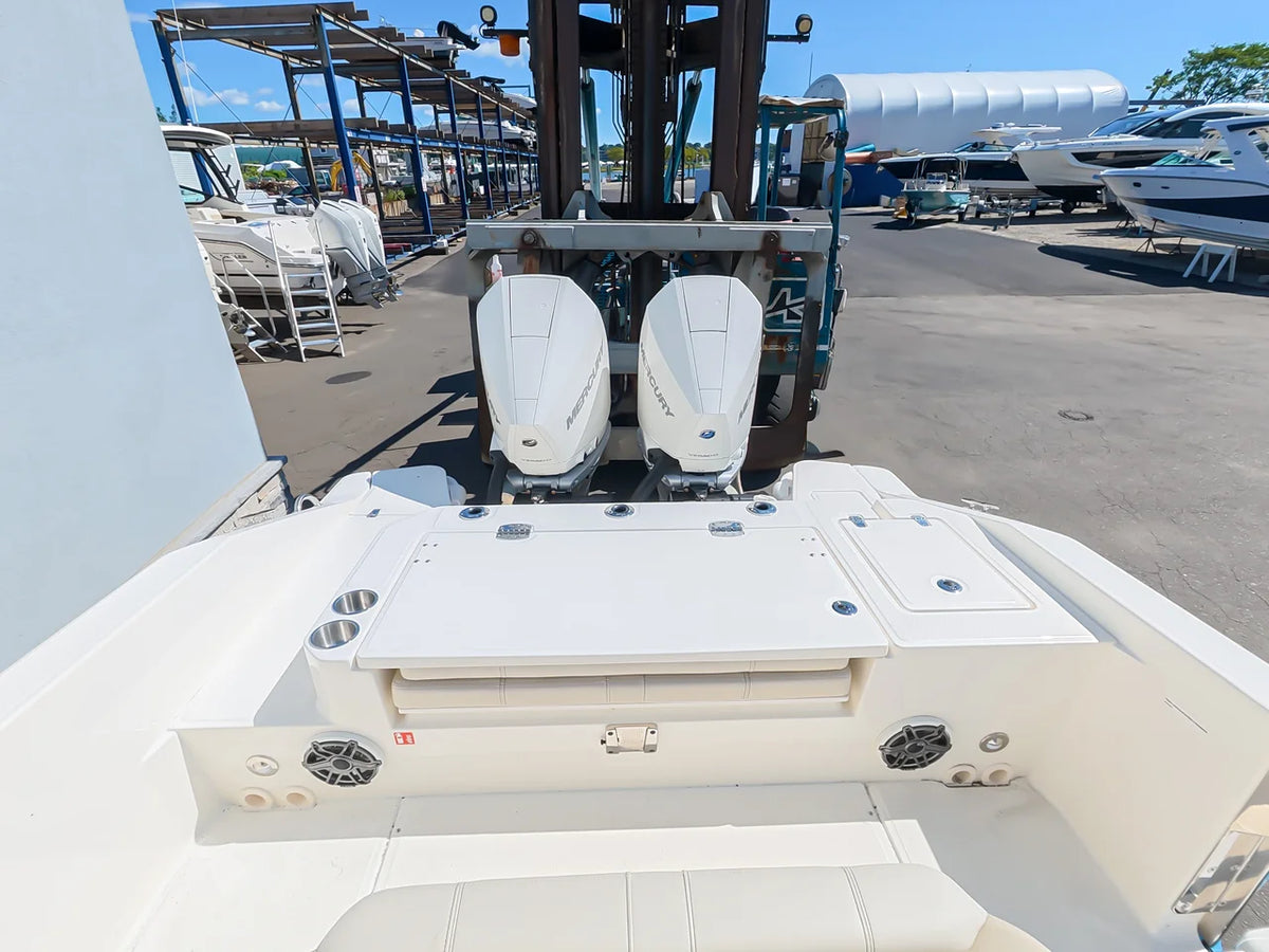 2027 Boston Whaler 280 Dauntless 28.0 feet, Norwalk, Connecticut #7