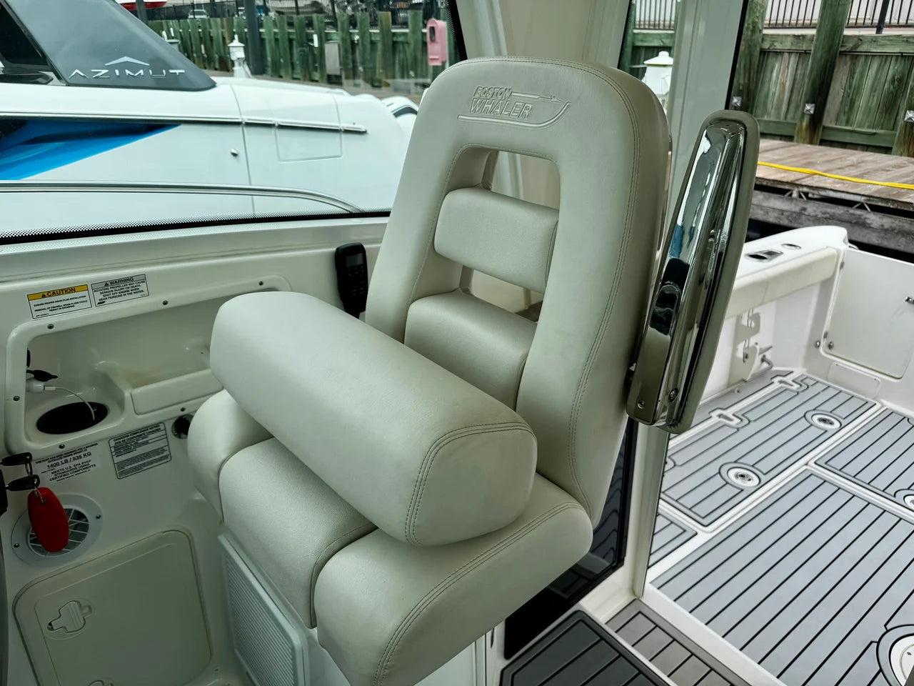 2016 Boston Whaler 315 CONQUEST 31.0 feet, Seabrook, TX #13