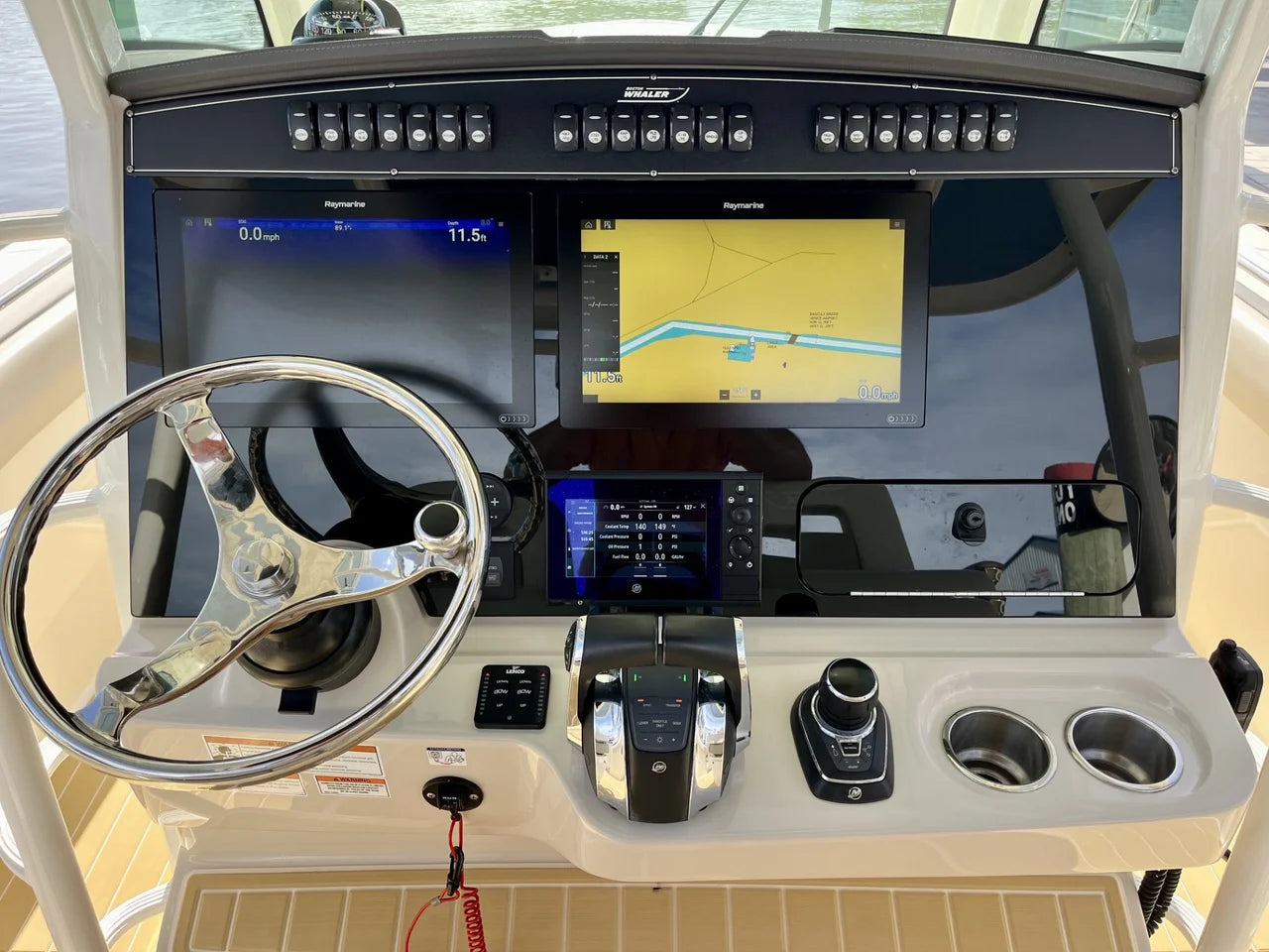 2020 Boston Whaler 330 OUTRAGE 33.0 feet, Venice, Florida #25