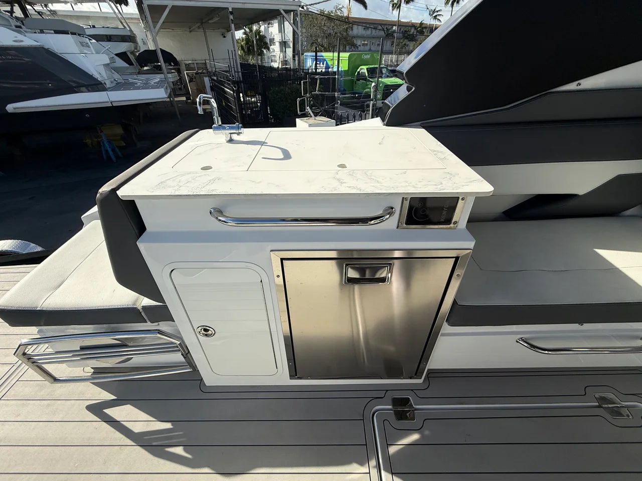 2022 Cruisers Yachts 34 GLS Outboard 34.0 feet, Miami, FL #15
