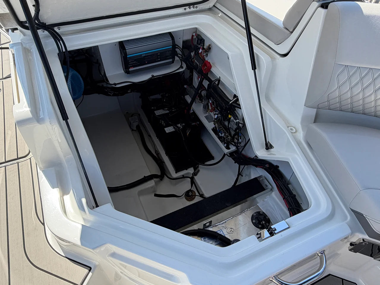2026 Sea Ray SLX 280 Outboard 28.0 feet, Grasonville, Maryland #18