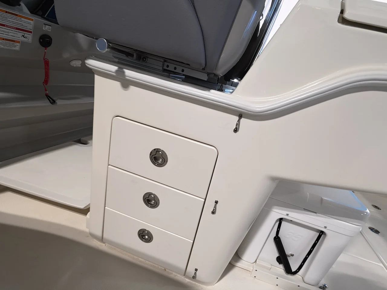 2026 Boston Whaler 330 Outrage 33.0 feet, Norwalk, Connecticut #17