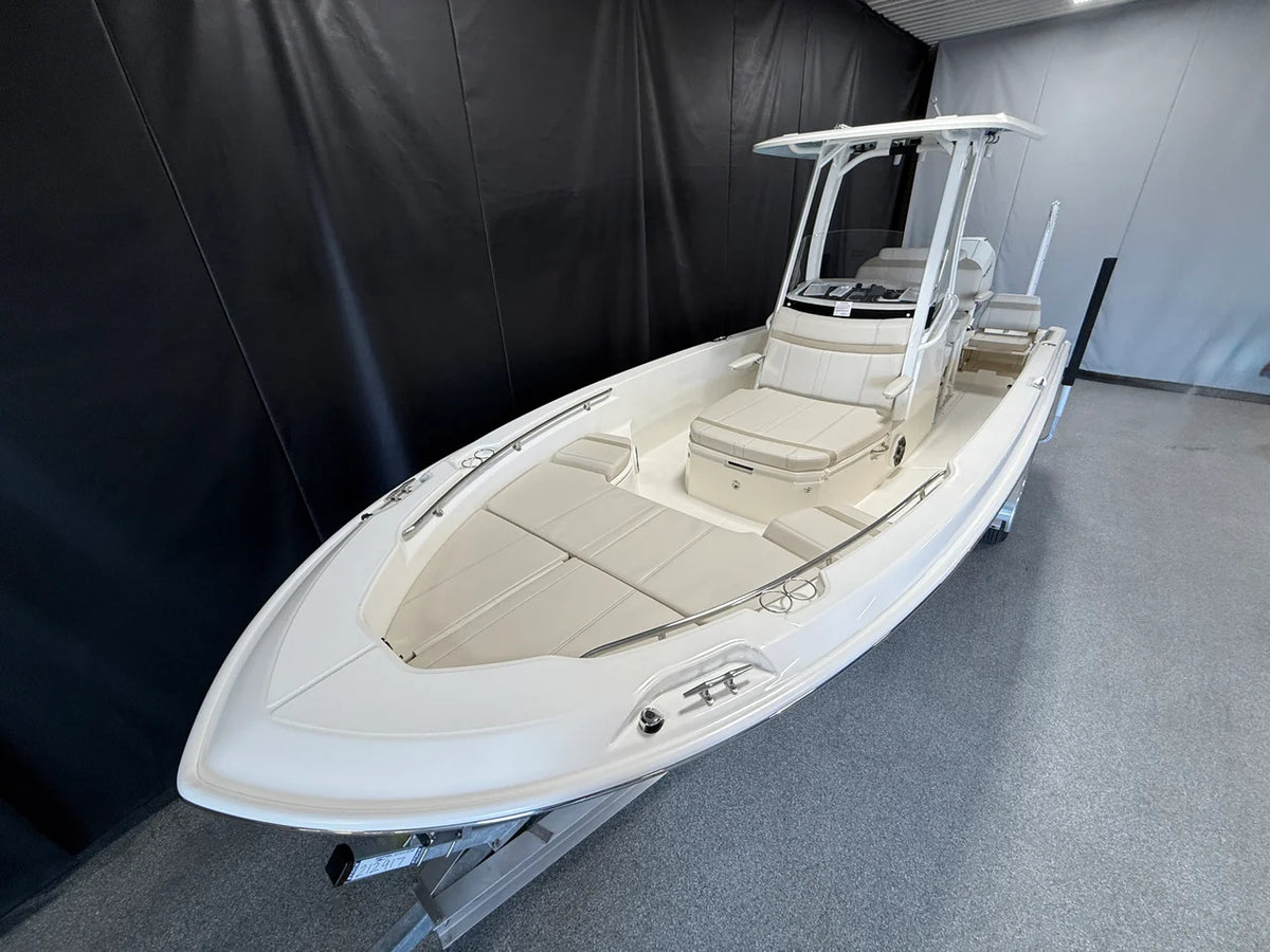 2026 Boston Whaler 250 Dauntless 25.0 feet, Crosslake, Minnesota #6