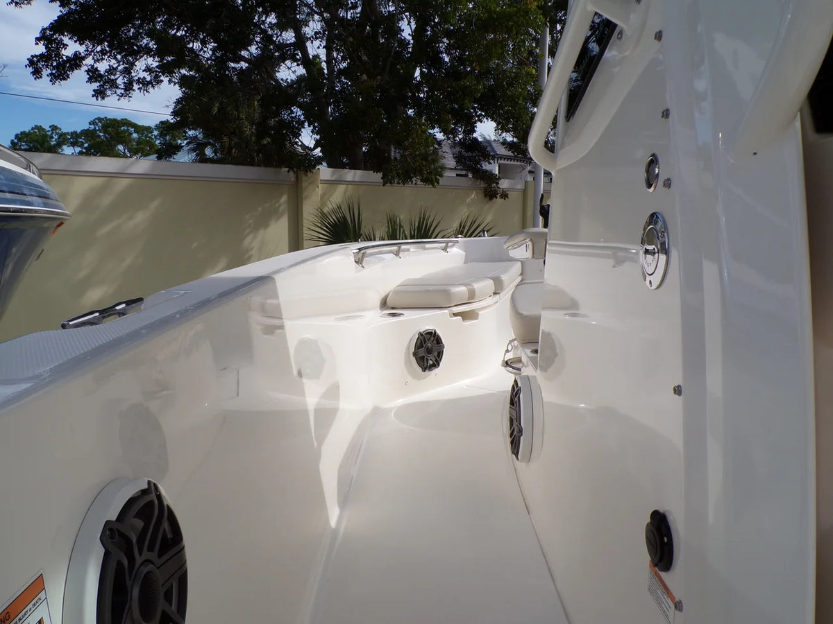 2024 Boston Whaler 280 DAUNTLESS 28.0 feet, Naples, FL #57