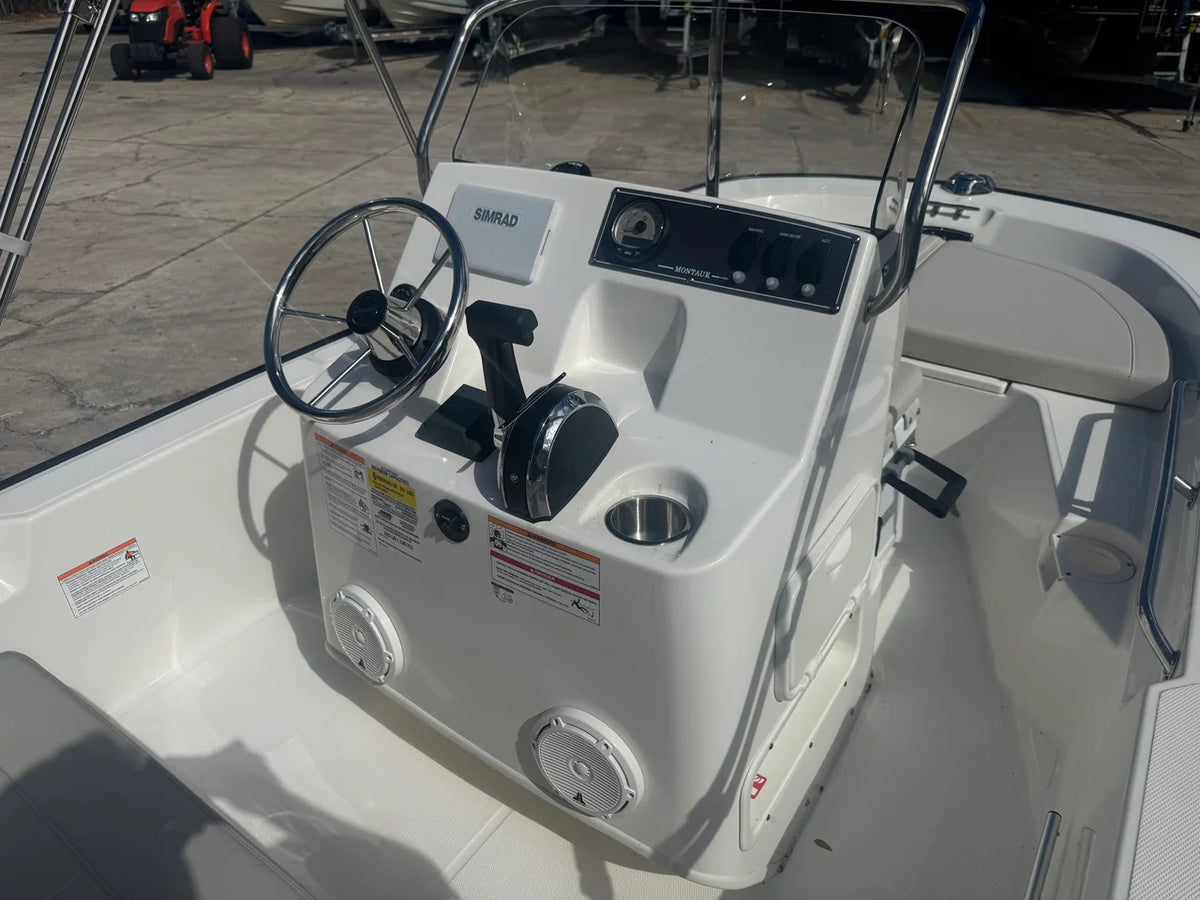 2026 Boston Whaler 150 Montauk 15.0 feet, Cocoa, Florida #7