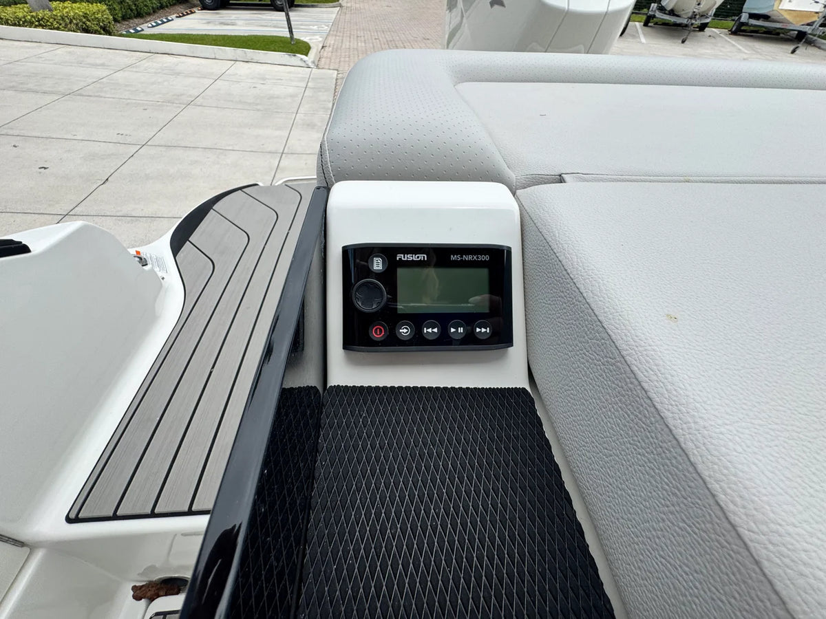 2026 Sea Ray SLX 260 Outboard 26.0 feet, Pompano Beach, Florida #12