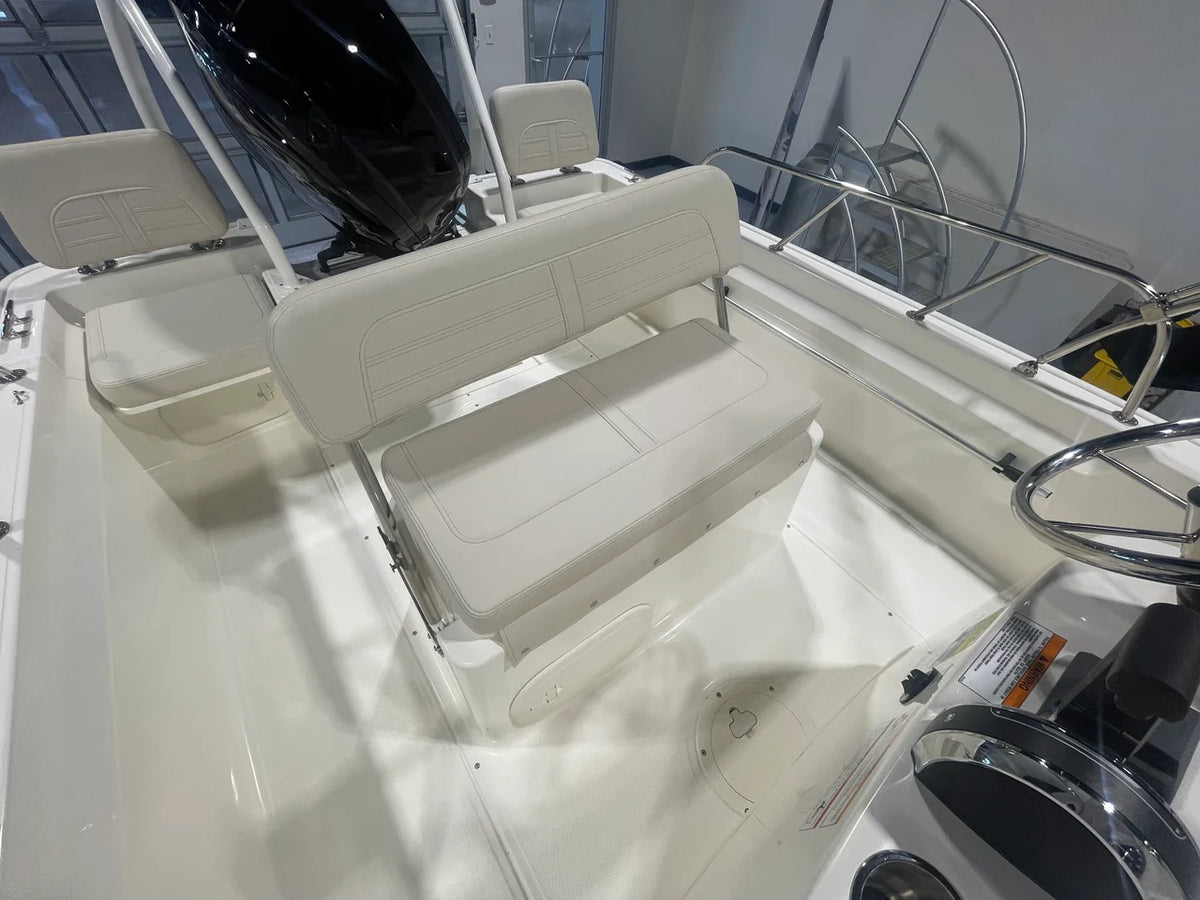 2027 Boston Whaler 170 Montauk 17.0 feet, Danvers, Massachusetts #6