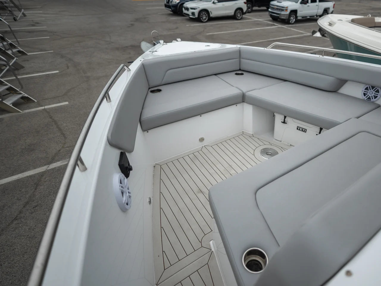 2026 Cruisers Yachts 38 VTR 38.0 feet, Panama City, FL #15