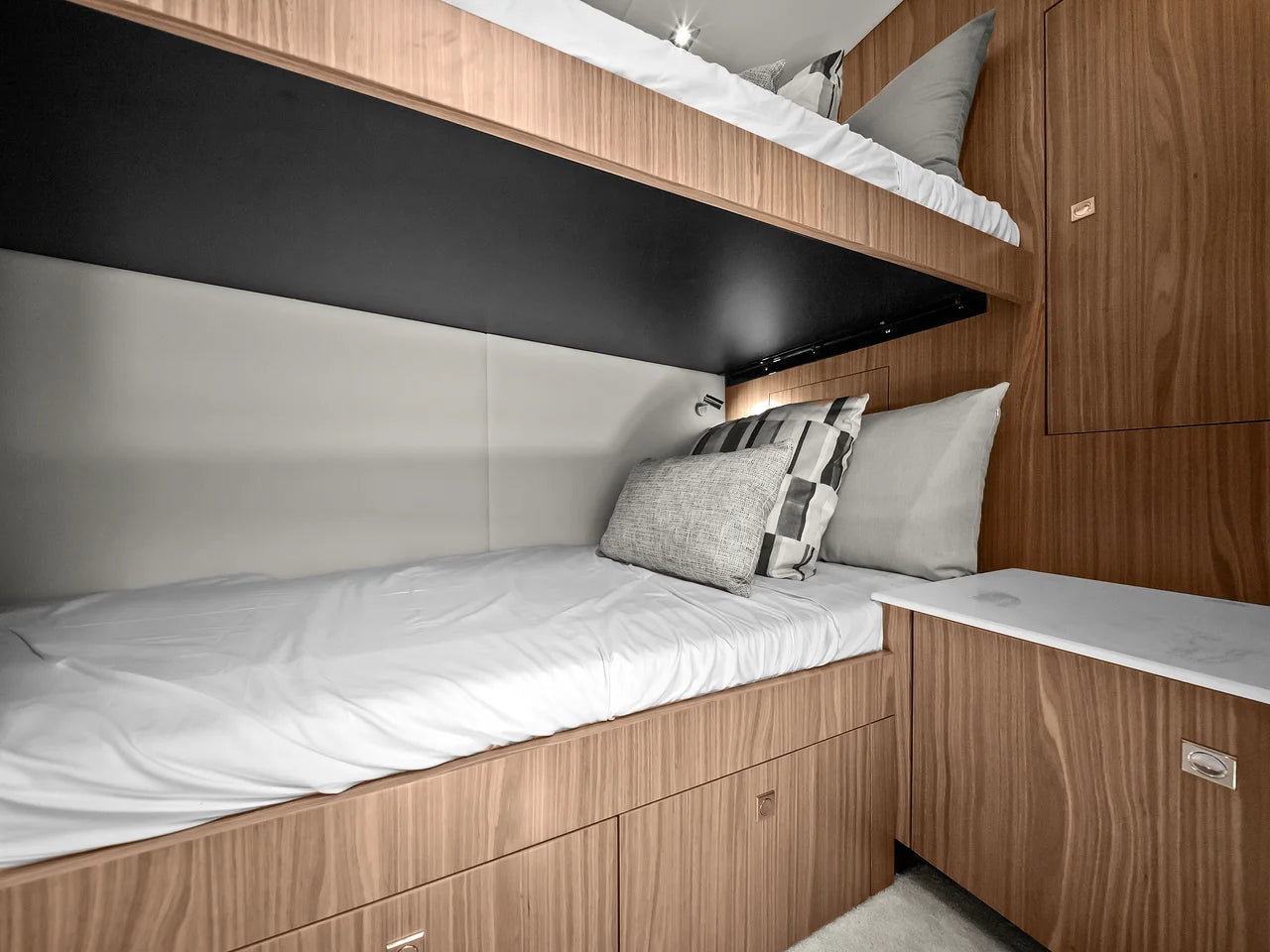 2025 Cruisers Yachts 50 Cantius 50.0 feet, St. Petersburg, Florida #64