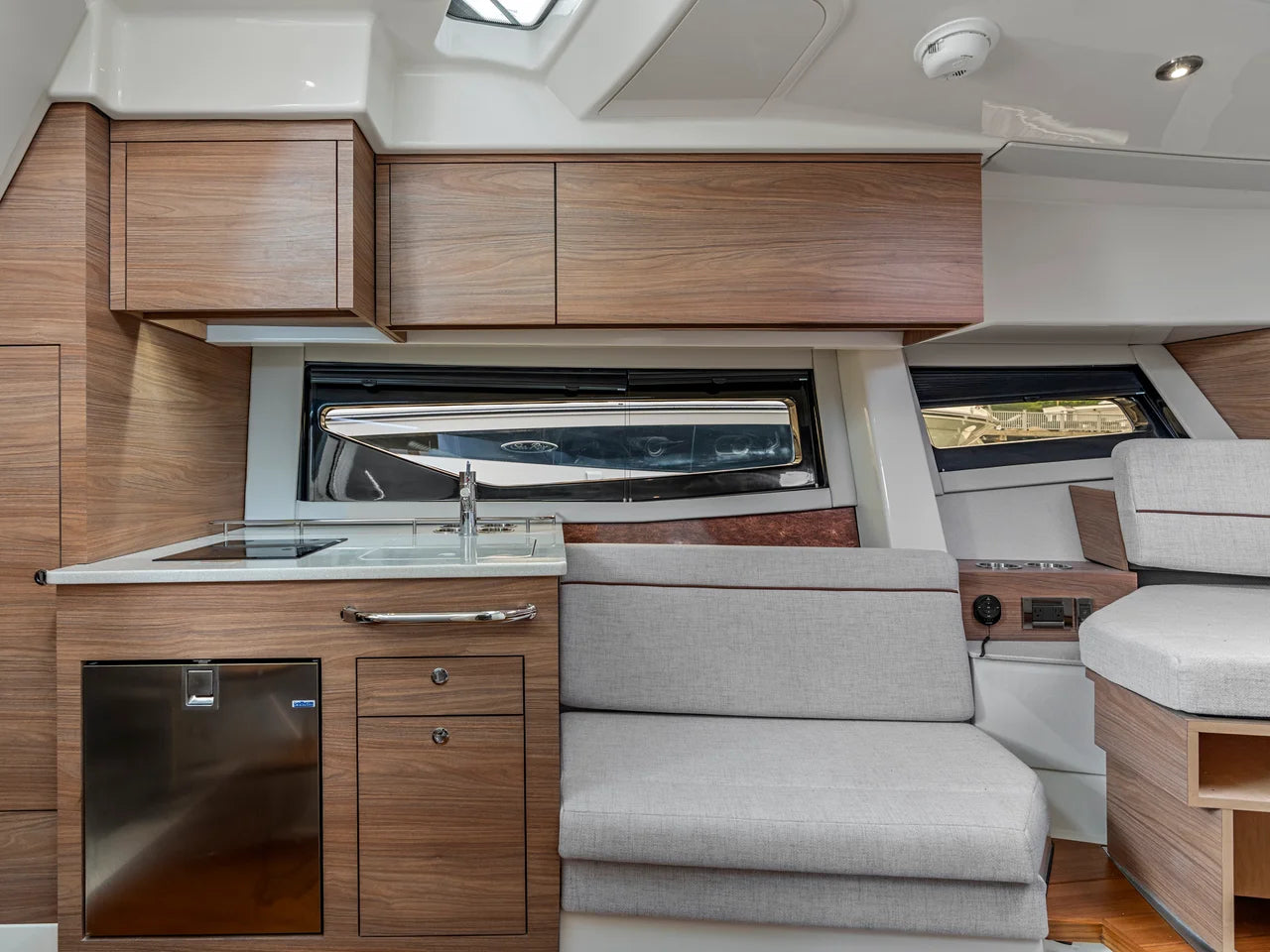 2026 Boston Whaler 365 Conquest 36.0 feet, Quincy, MA #46