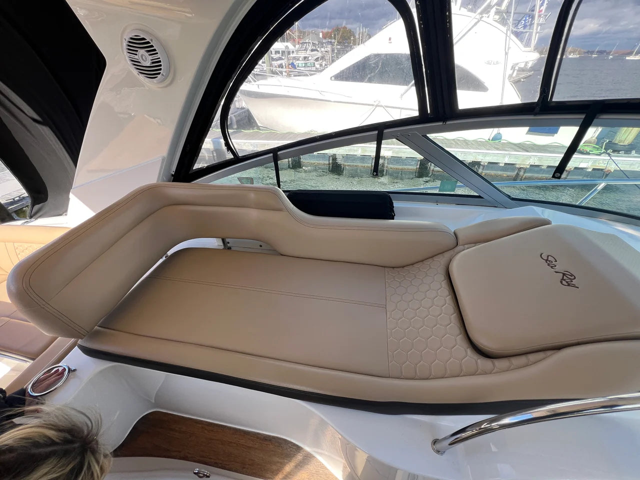 2018 Sea Ray 350 SUNDANCER 35.0 feet, Wakefield, RI #23