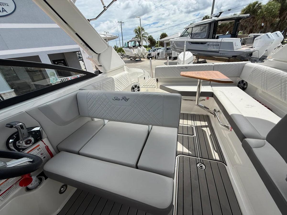 2025 Sea Ray SDX 270 Outboard 300.0 feet, Sarasota, FL #26