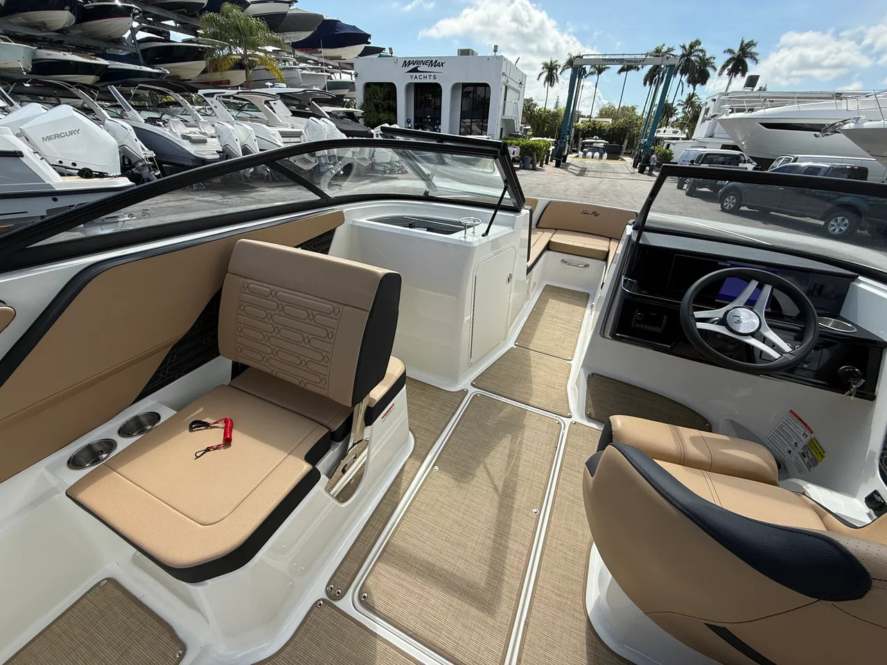 2026 Sea Ray SPX 210 Outboard 21.0 feet, Miami, FL #6