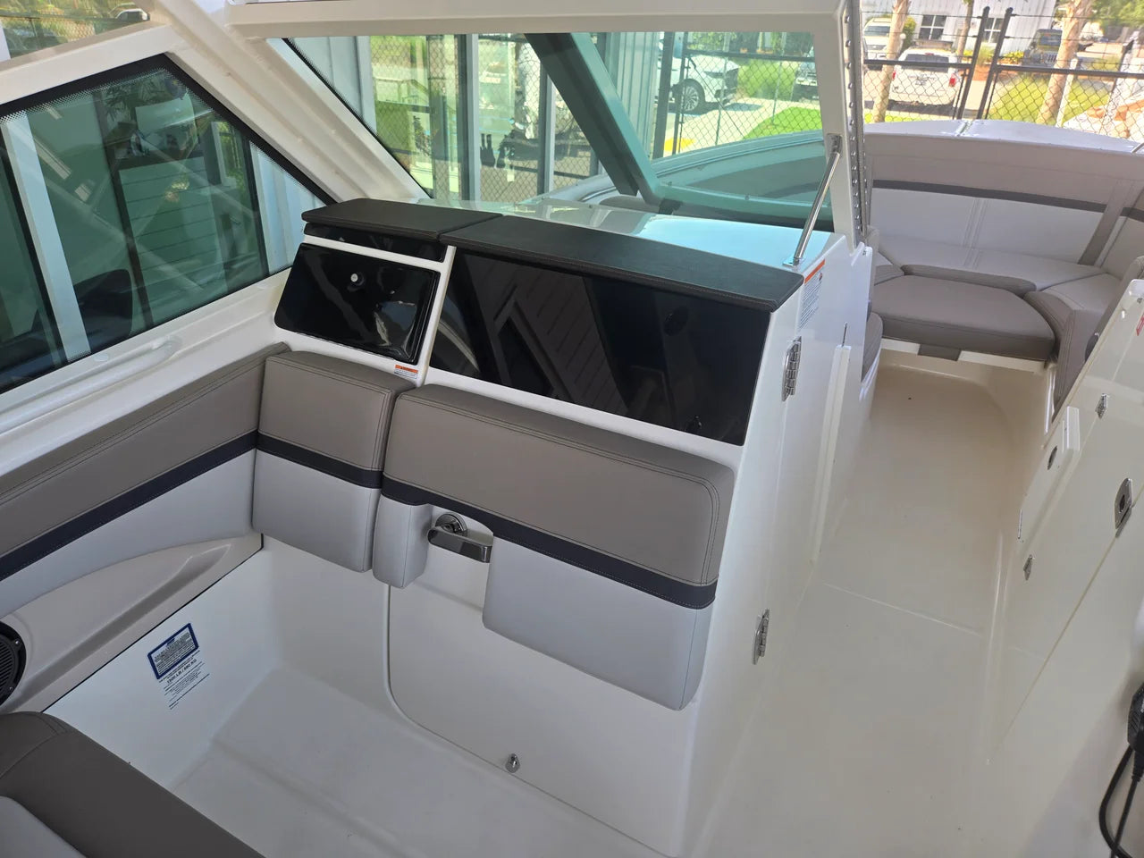 2027 Boston Whaler 280 Vantage 28.0 feet, Charleston, SC #12