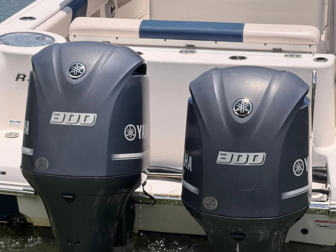 2017 Robalo R302 CENTER CONSOLE 29.0 feet, Key Largo, FL #28
