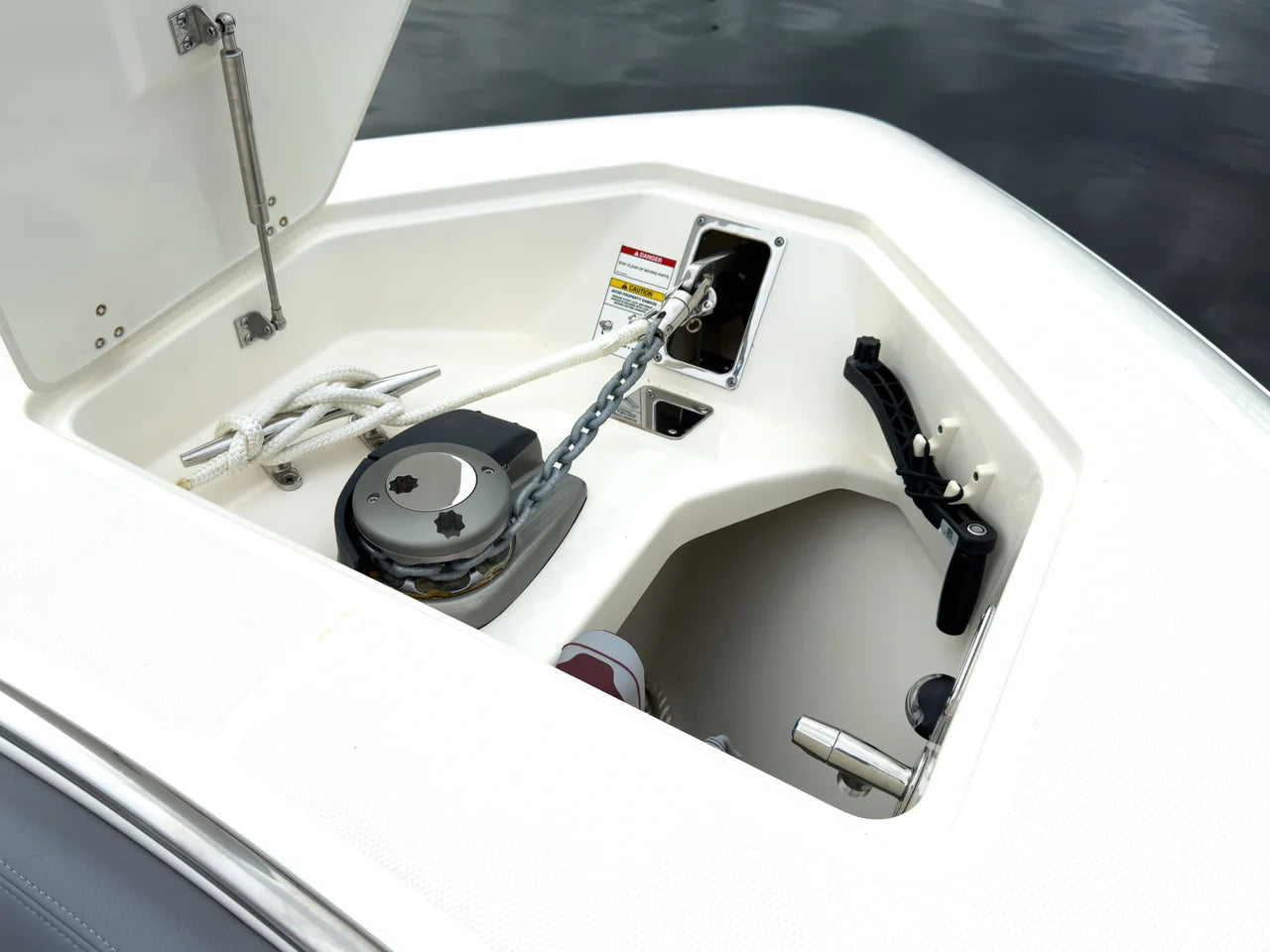 2026 Boston Whaler 350 Realm 35.0 feet, Fort Myers, FL #26