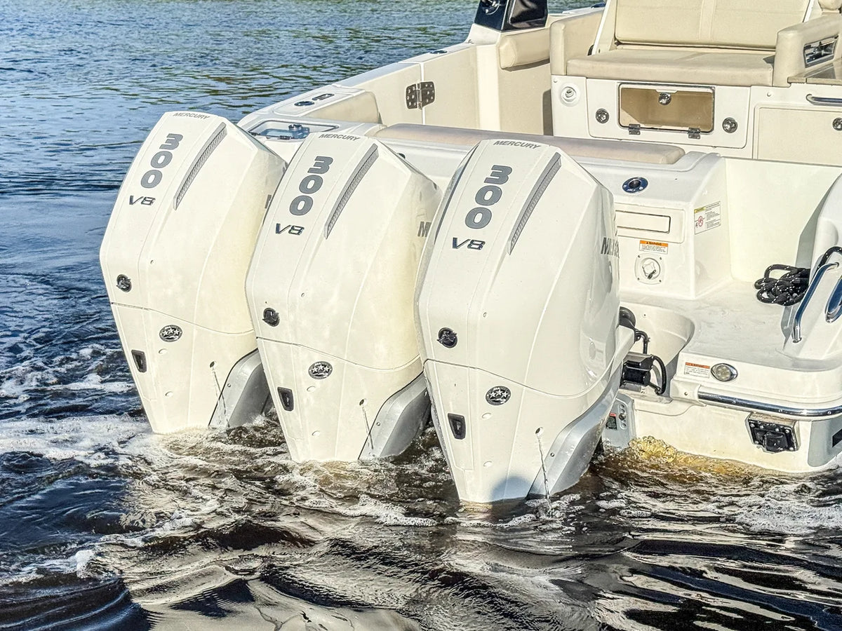 2022 Boston Whaler 350 Realm 35.0 feet, Fort Myers, FL #5