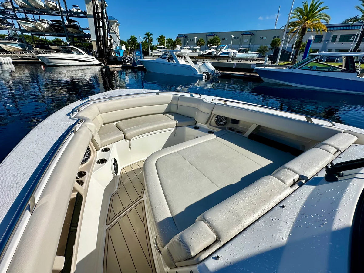 2023 Boston Whaler 350 REALM 35.0 feet, Fort Myers, FL #18