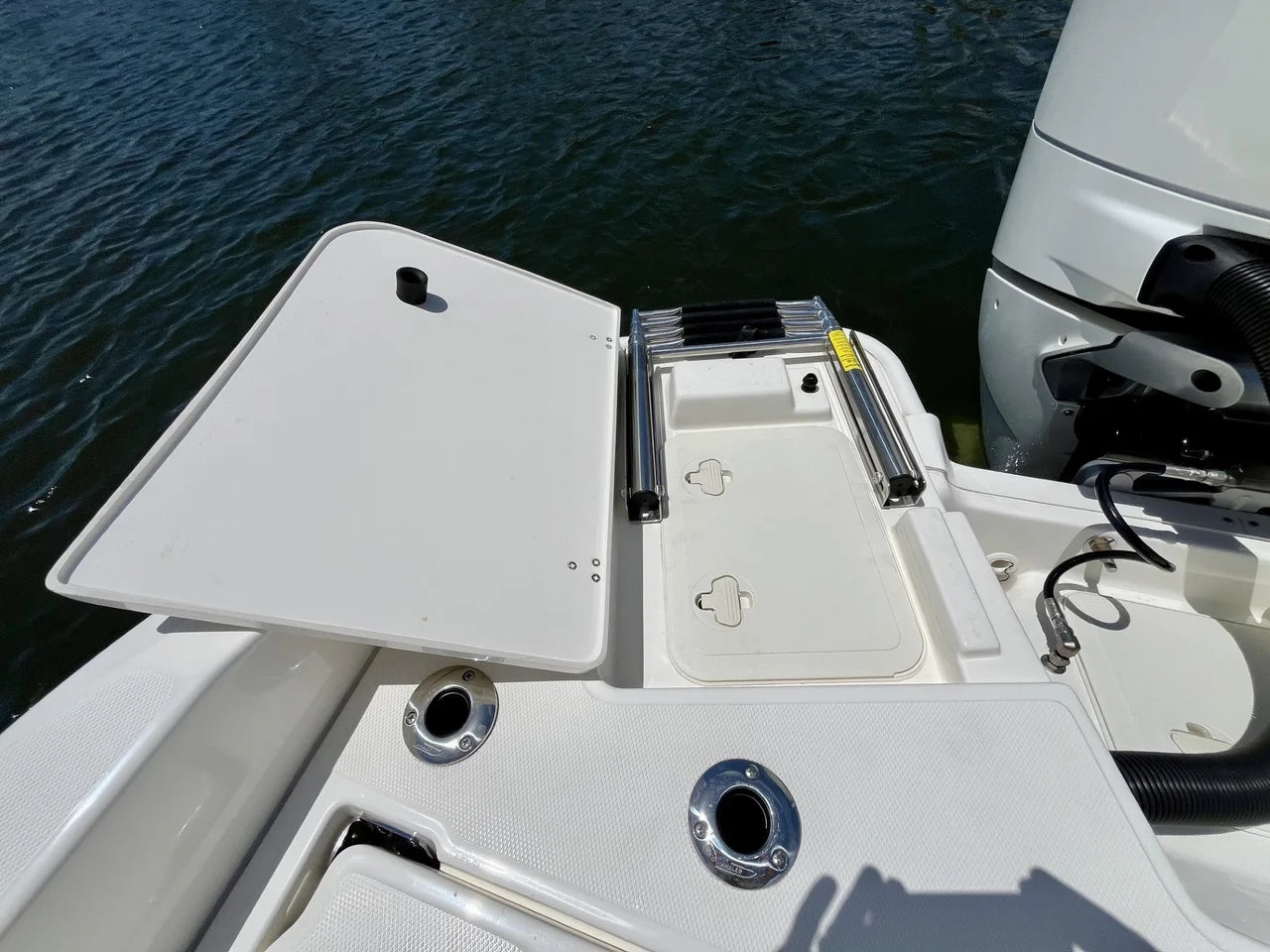 2025 Boston Whaler 250 DAUNTLESS 25.0 feet, Venice, Florida #32