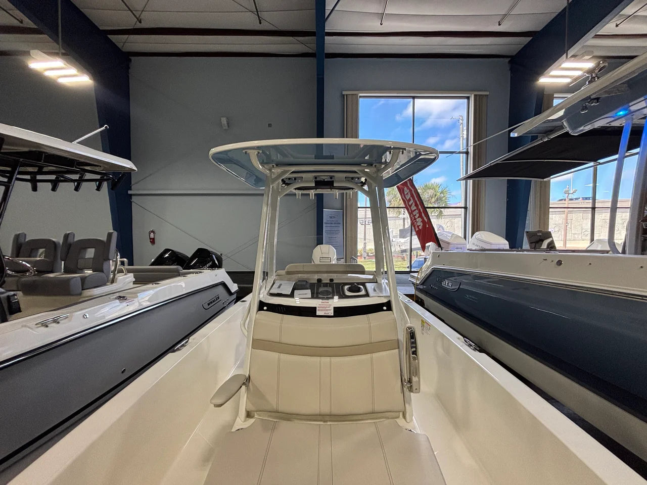 2026 Boston Whaler 250 Dauntless 25.0 feet, Clearwater, Florida #15