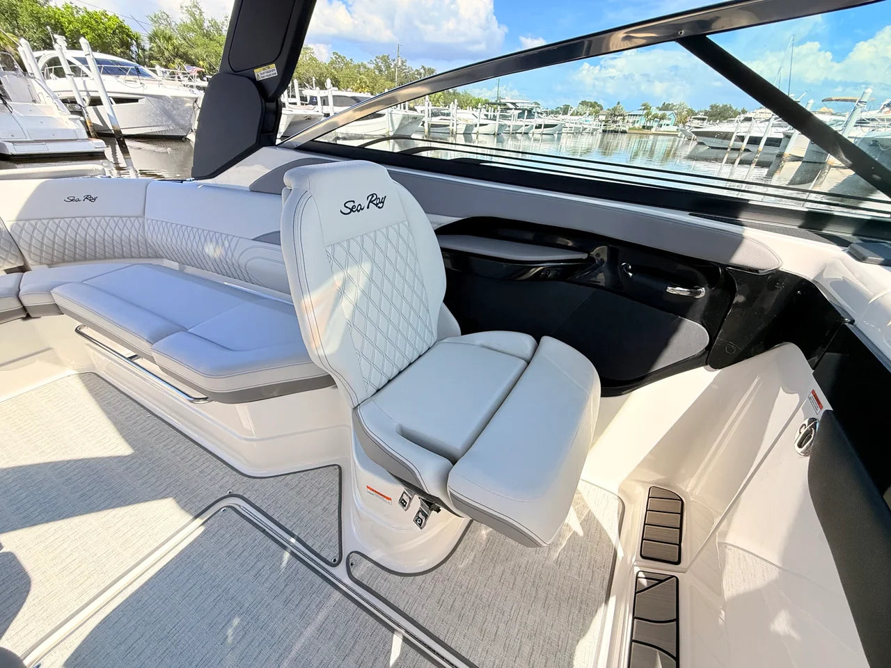 2026 Sea Ray SLX 280 Outboard 28.0 feet, St Petersburg, FL #51