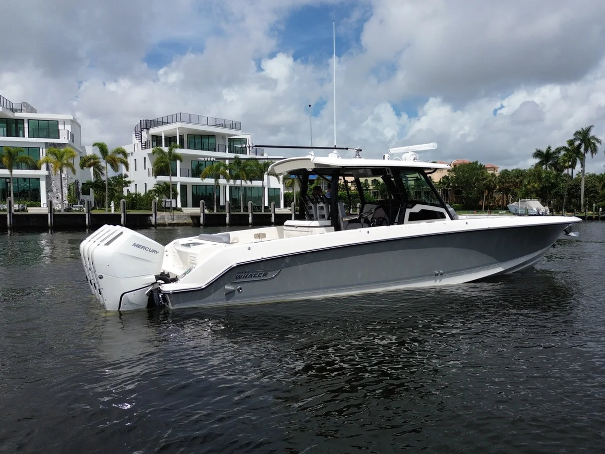 2027 Boston Whaler 380 Outrage 38.0 feet, Pompano Beach, Florida #10