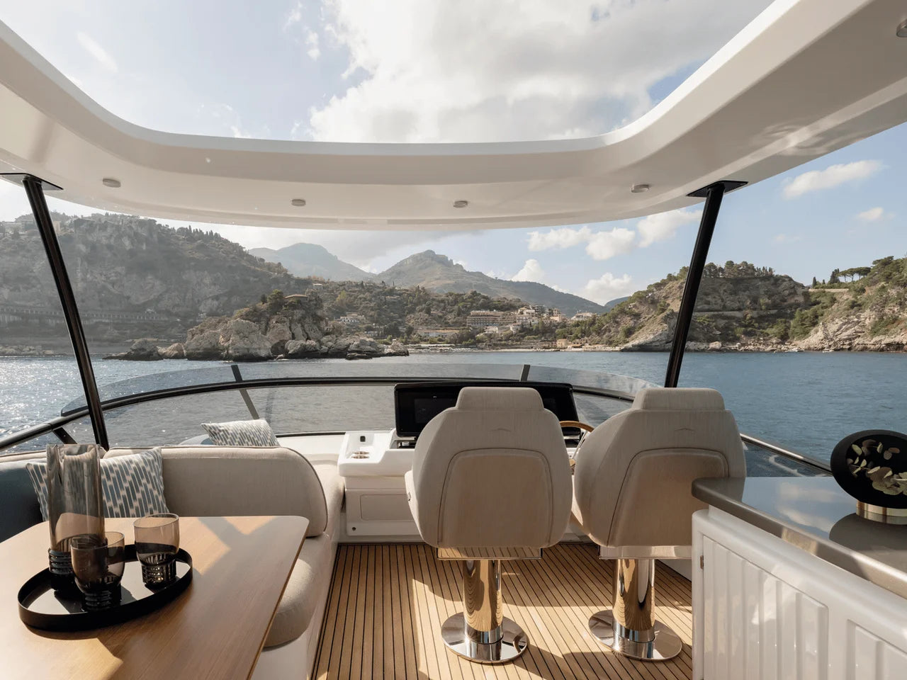 2026 Azimut Magellano 60 60.0 feet, Inuvik, Northwest Territories #11