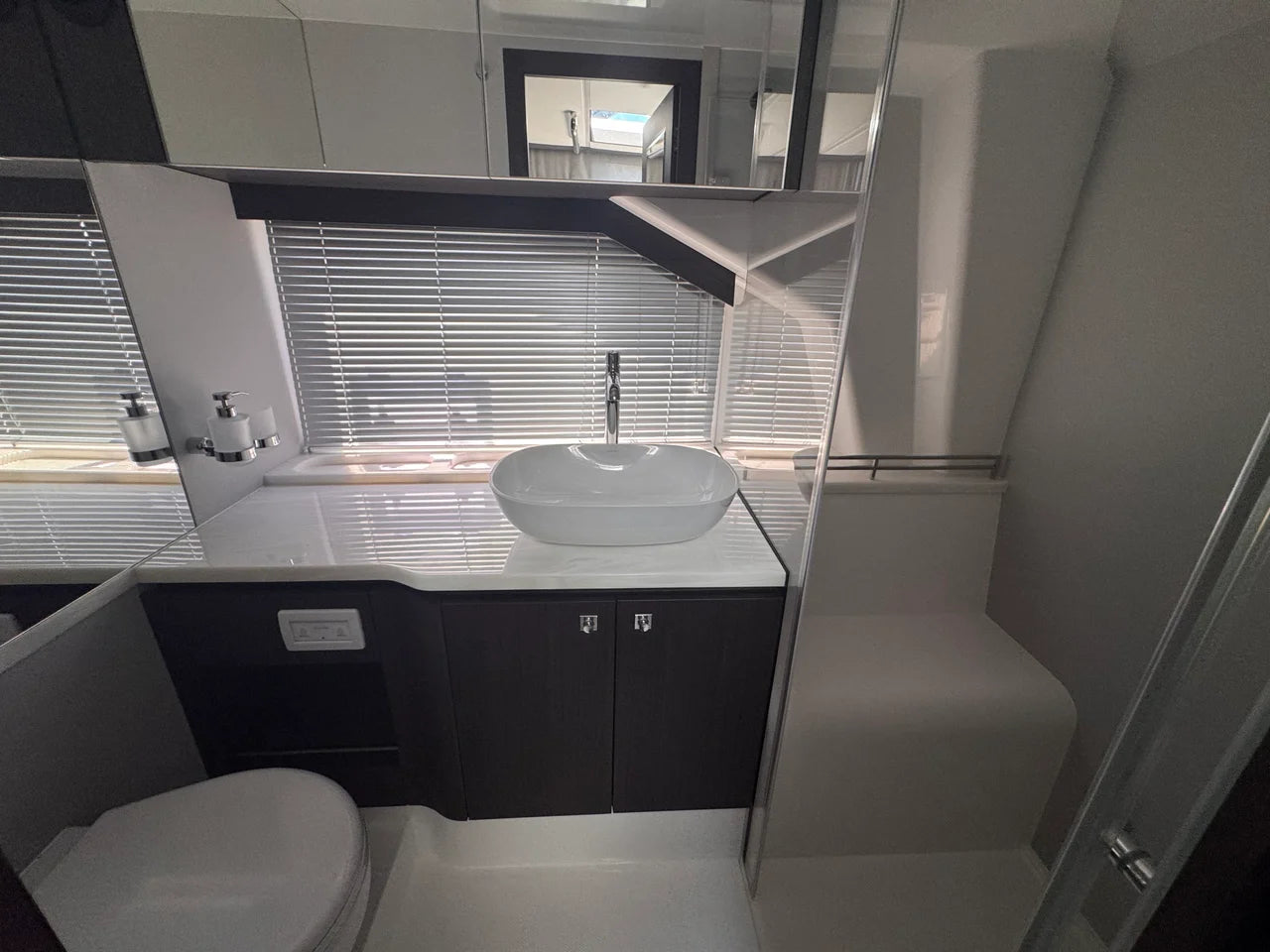 2027 Galeon 435 GTO 43.0 feet, Pompano Beach, Florida #16