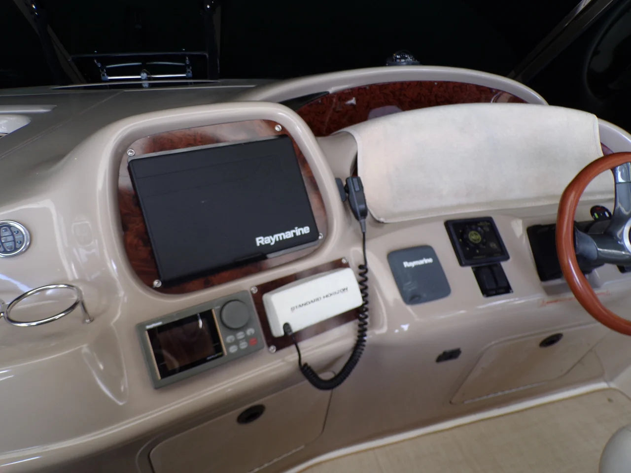 2000 Sea Ray 410 EXPRESS 45.0 feet, Naples, FL #31