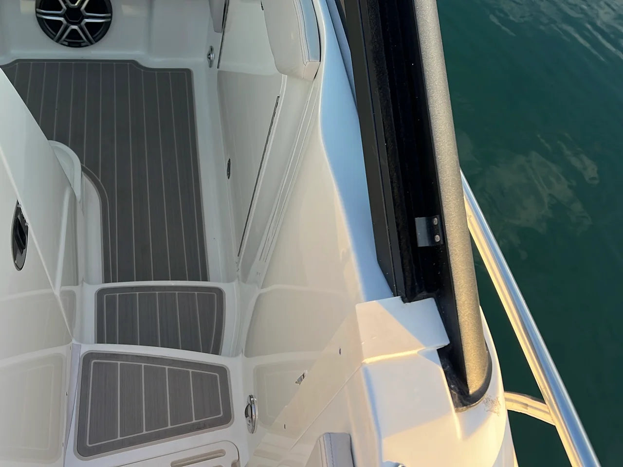 2026 Sea Ray Sundancer 320 Outboard 32.0 feet, Wrightsville Beach, North Carolina #47