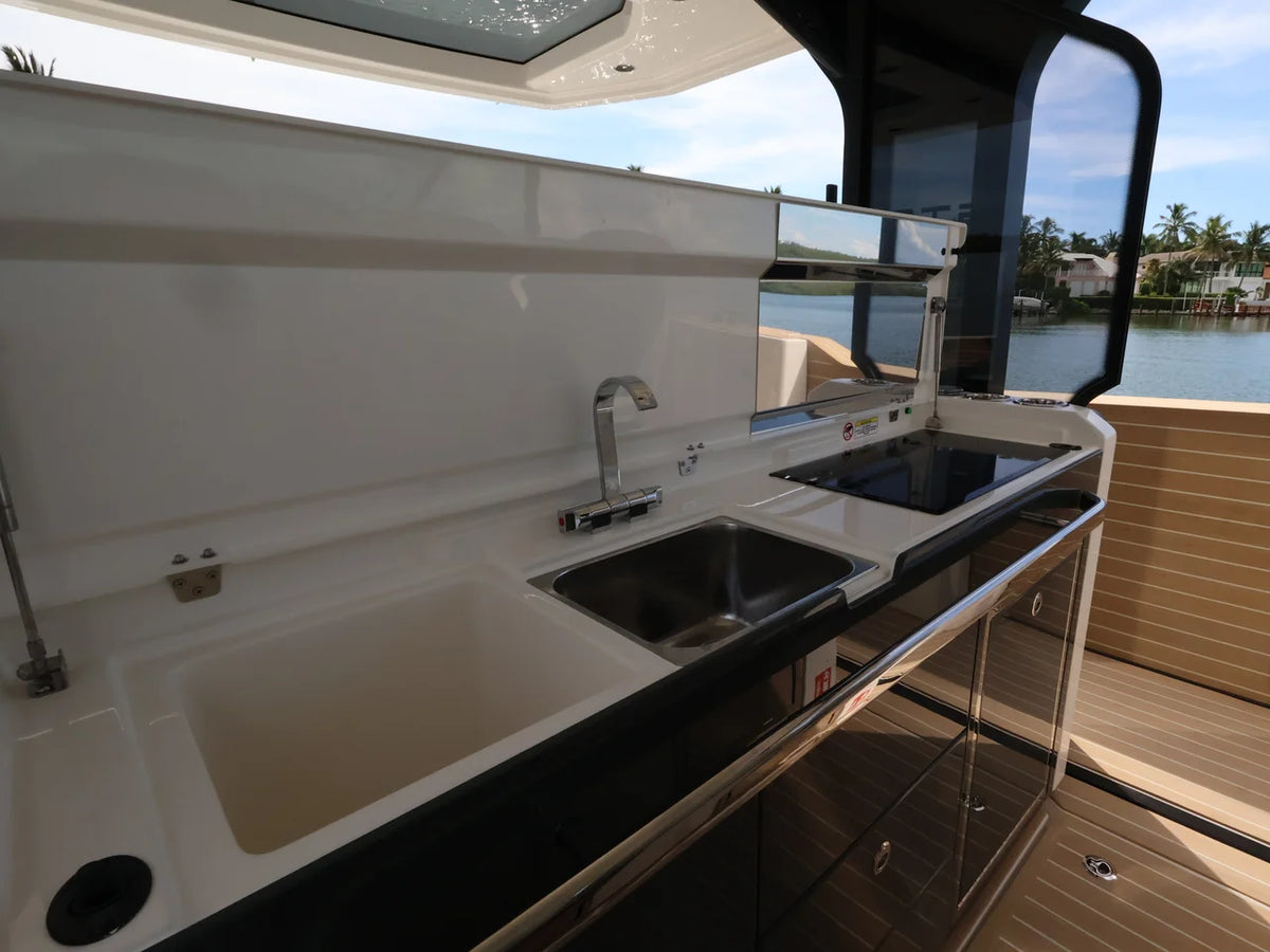2027 Saxdor 400 GTS 40.0 feet, Naples, Florida #38