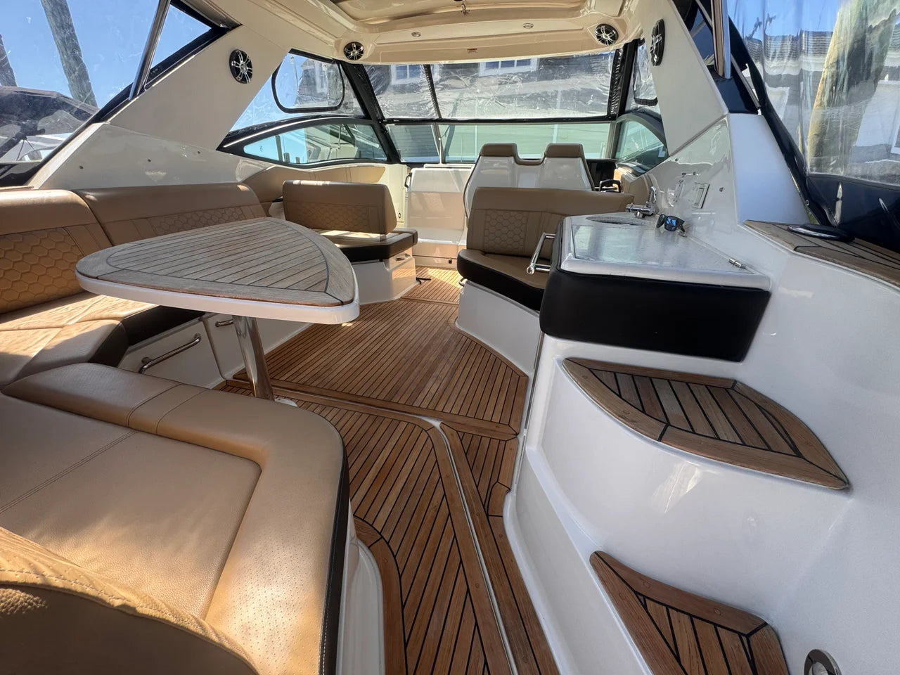 2019 Sea Ray 320 SUNDANCER 32.0 feet, Norwalk, Connecticut #8