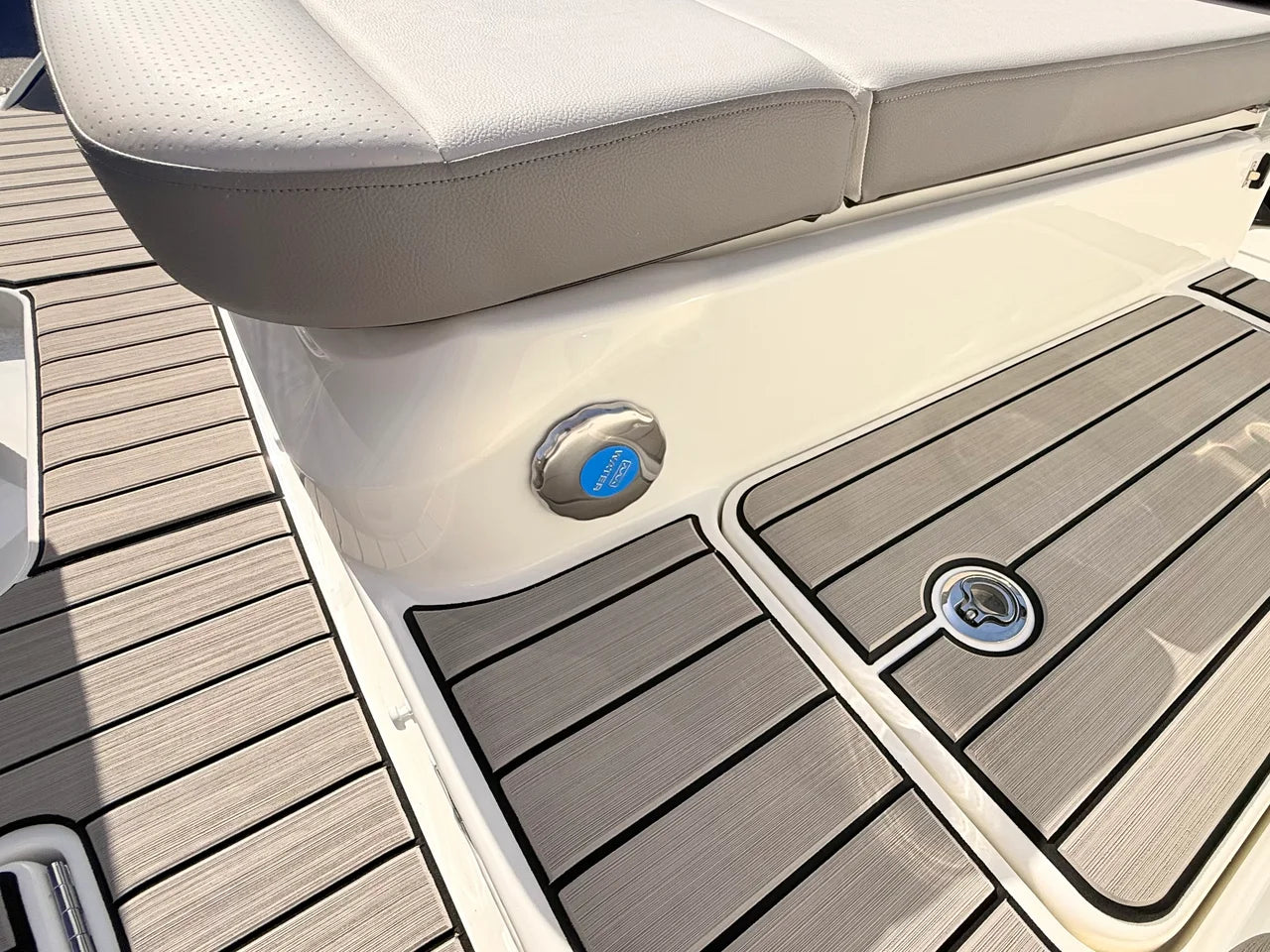 2026 Sea Ray SDX 250 Outboard 25.0 feet, St Petersburg, FL #17