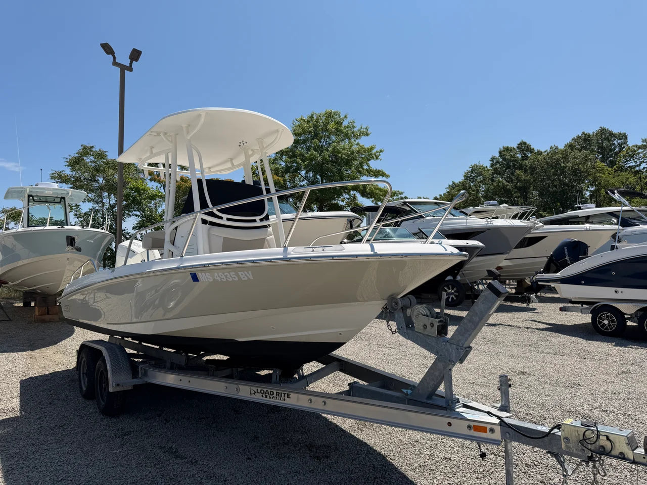 2020 Boston Whaler 210 DAUNTLESS 21.0 feet, Quincy, MA #2