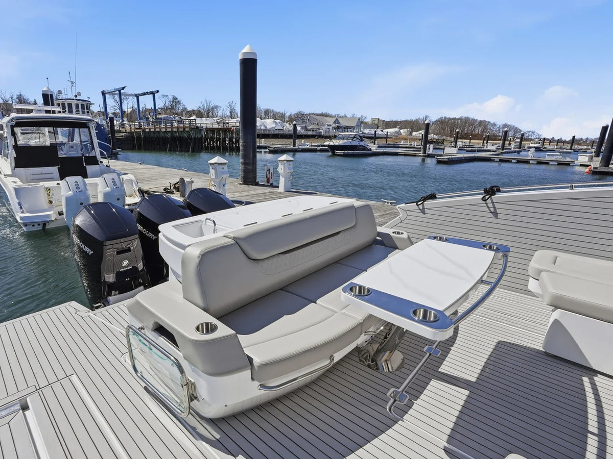 2026 Cruisers Yachts 50GLS OB 50.0 feet, Quincy, MA #12