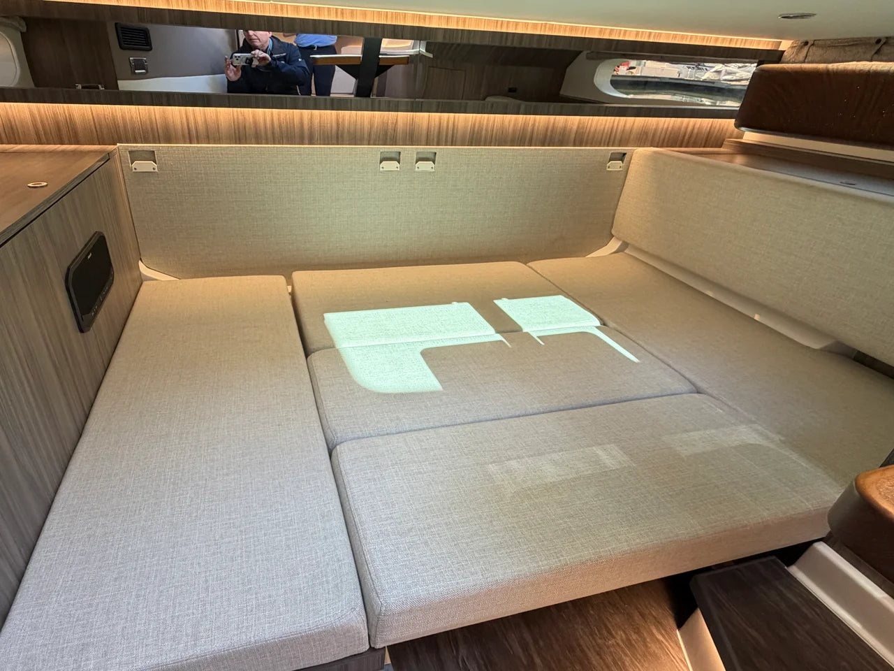 2026 Sea Ray Sundancer 370 Outboard 37.0 feet, Grasonville, MD #47