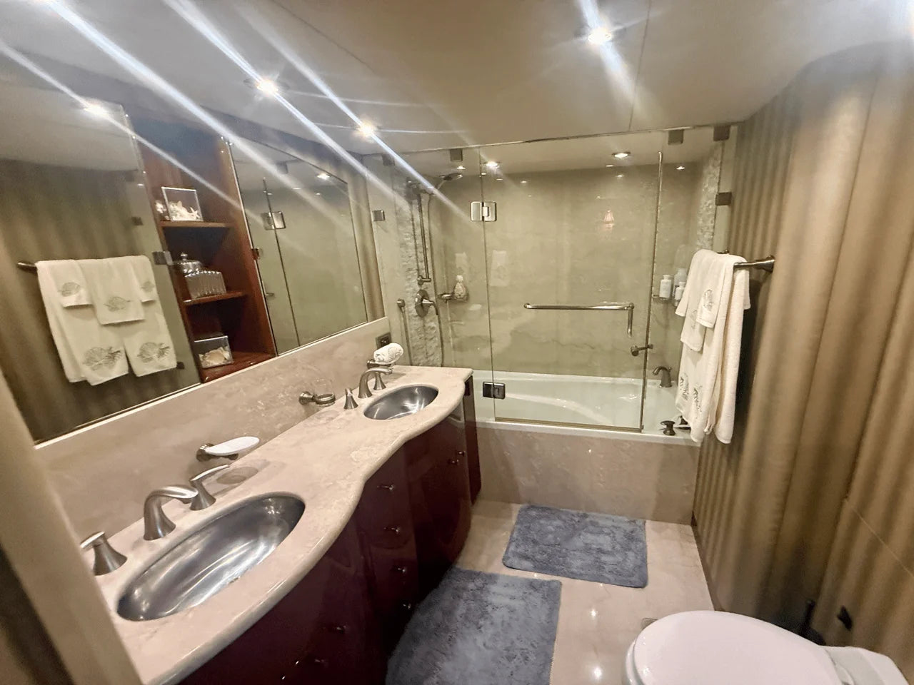 2005 Lazzara 68 FLYBRIDGE 68.0 feet, Fort Myers, FL #27