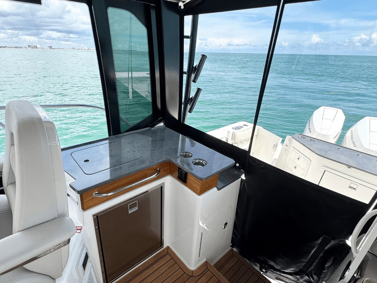 2026 Boston Whaler 365 Conquest 36.0 feet, Jupiter, Florida #31